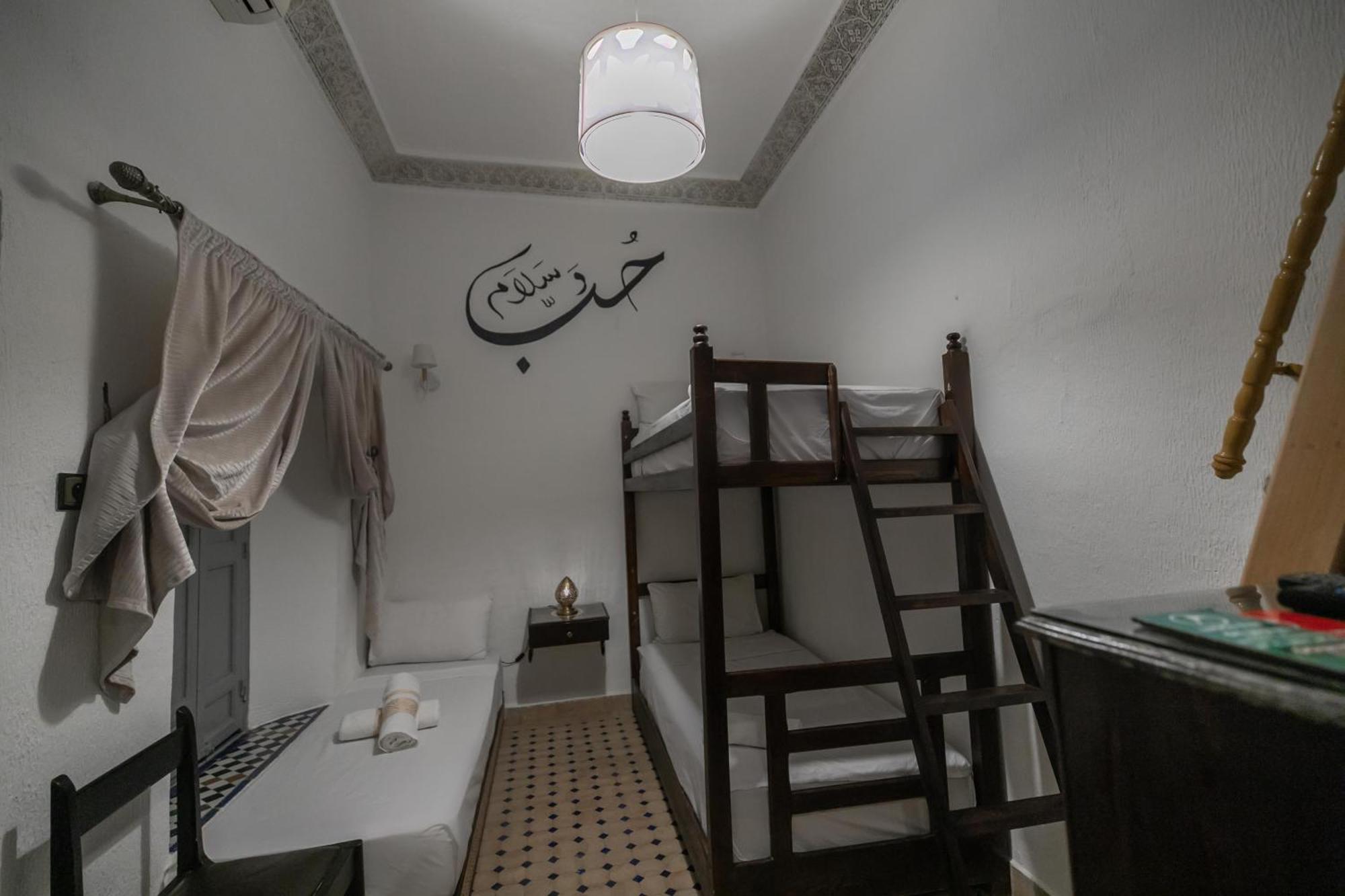 פס Riad Nayum מראה חיצוני תמונה
