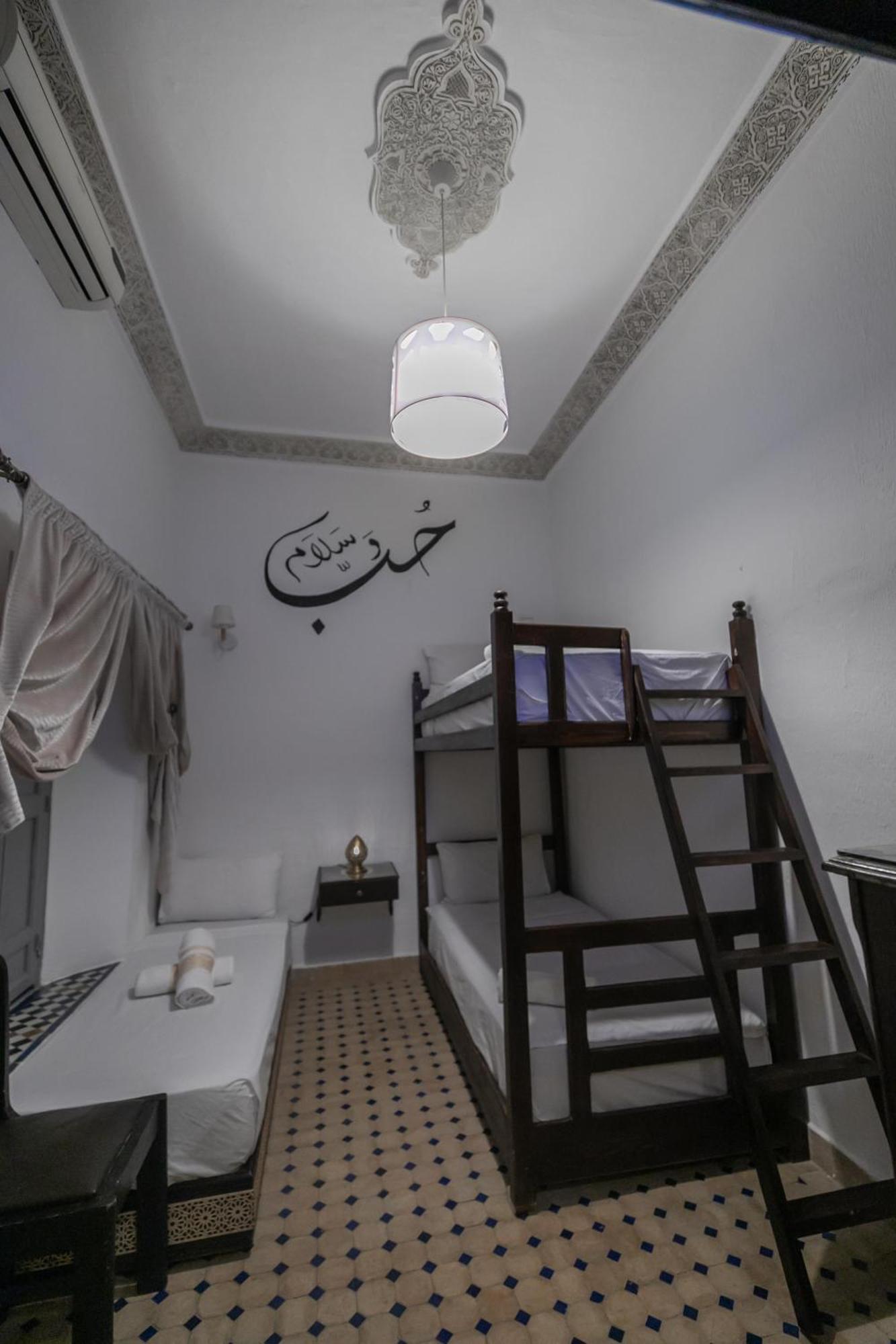 פס Riad Nayum מראה חיצוני תמונה